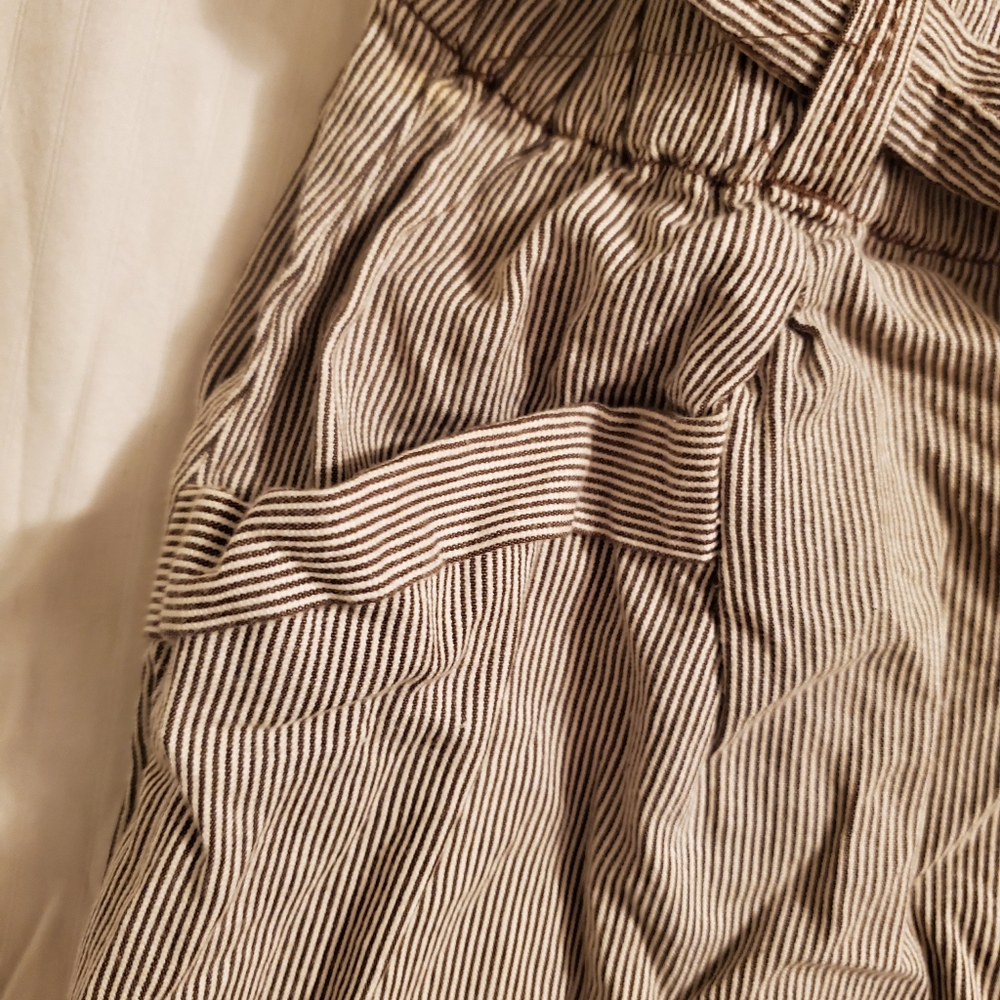 AE High Rise Spring Skirt - Picture 2 of 4